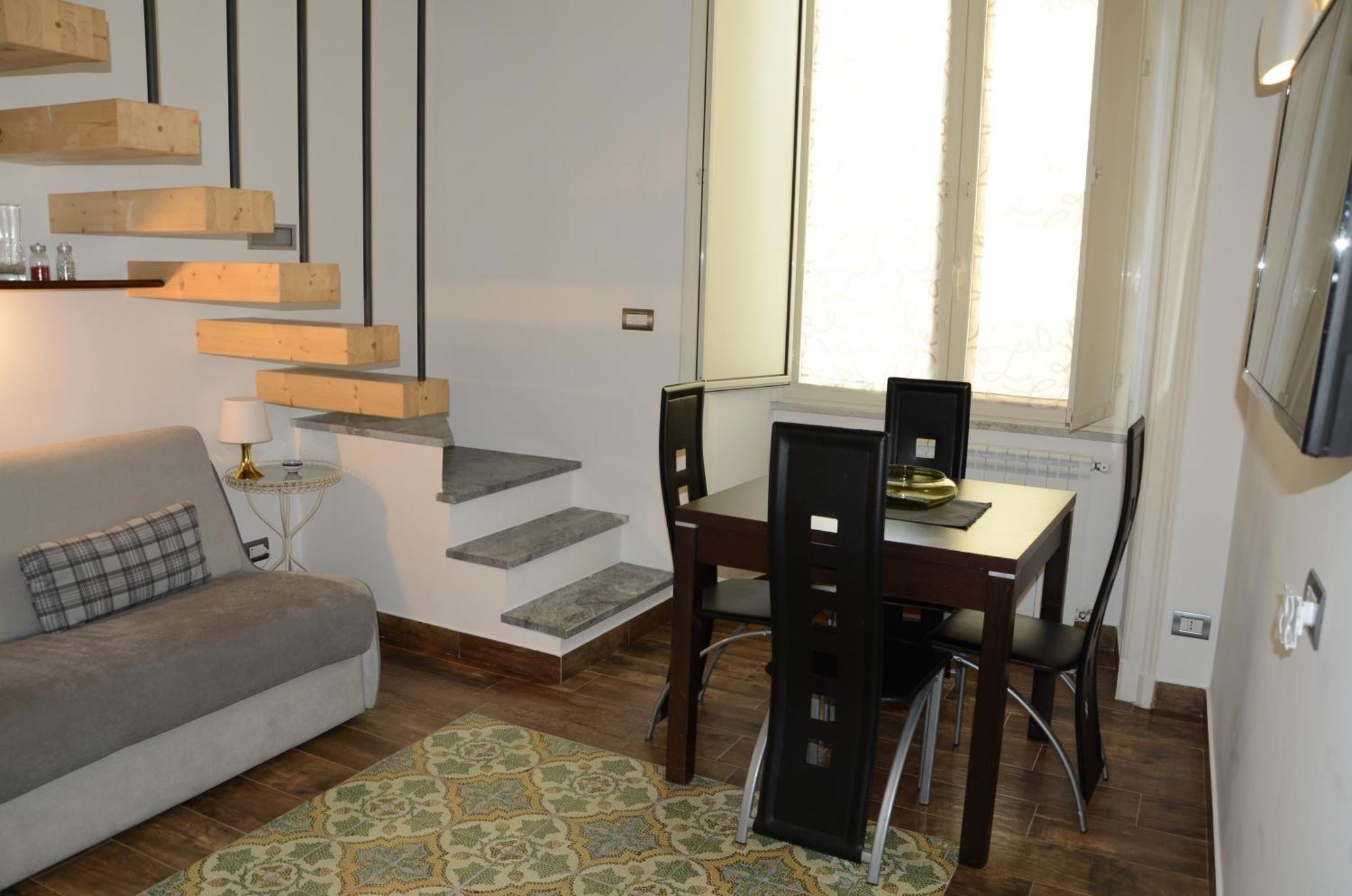Отель Casa Cesira Incentro Неаполь Экстерьер фото